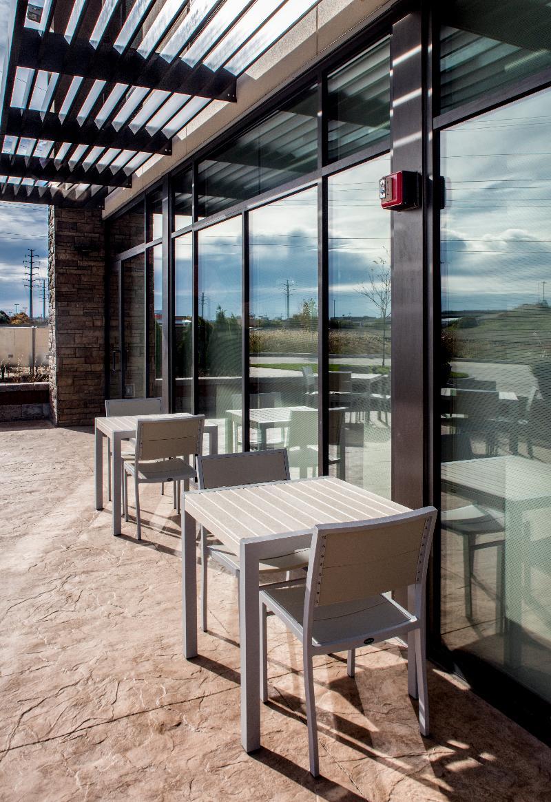 Holiday Inn Express East Peoria - Riverfront By Ihg Dış mekan fotoğraf